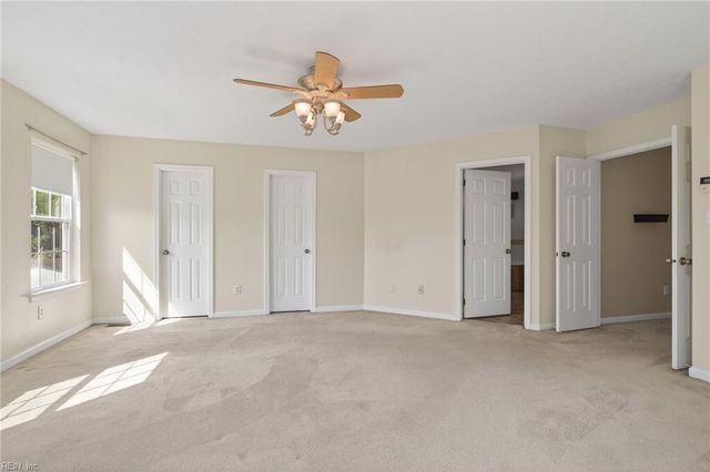 311 Charity LN, Newport News, VA 23602