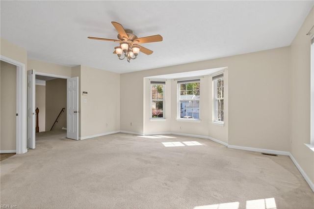 311 Charity LN, Newport News, VA 23602