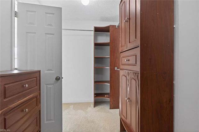 311 Charity LN, Newport News, VA 23602