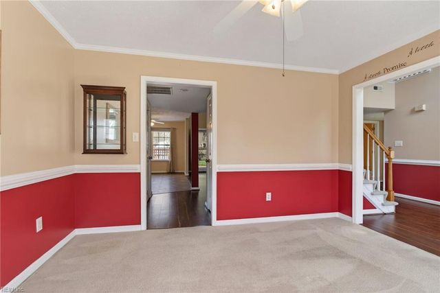 311 Charity LN, Newport News, VA 23602