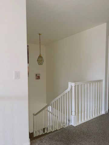 1233 Plaza Ct, Tracy, CA 95377