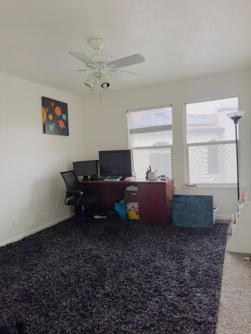 1233 Plaza Ct, Tracy, CA 95377