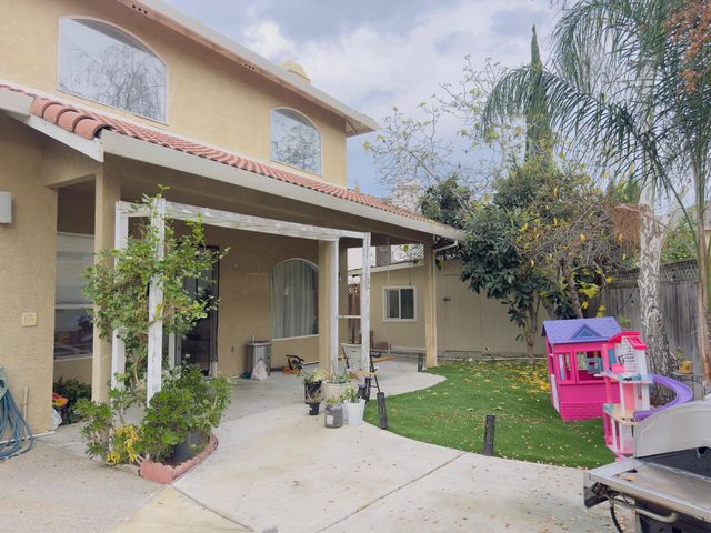 1233 Plaza Ct, Tracy, CA 95377