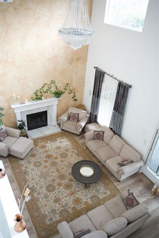 1233 Plaza Ct, Tracy, CA 95377