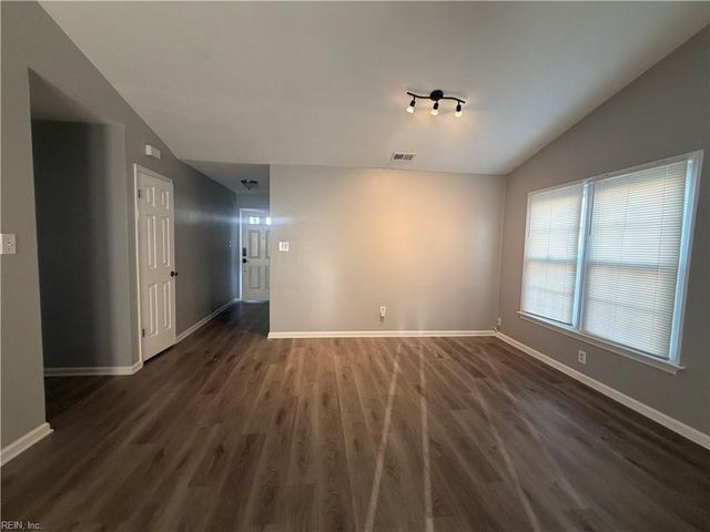 1852 Blairmore ARCH, Virginia Beach, VA 23454