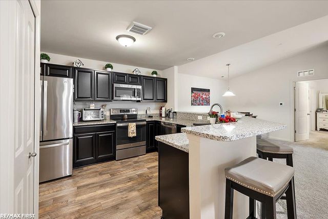 22059 Aberdeen Drive, Macomb Twp, MI 48042