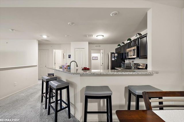 22059 Aberdeen Drive, Macomb Twp, MI 48042