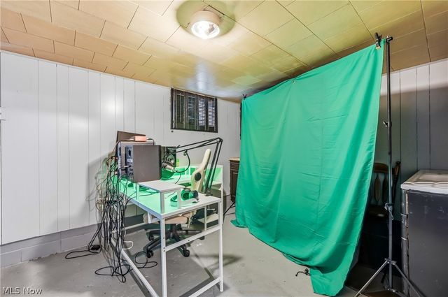 983 Garden Street NW, Warren, OH 44485