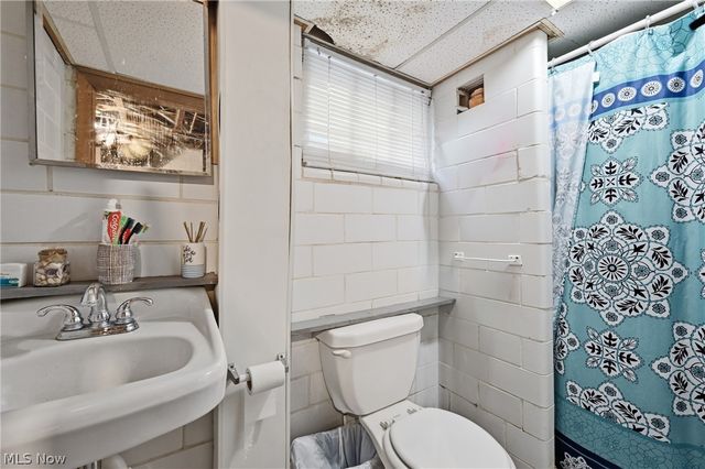 983 Garden Street NW, Warren, OH 44485