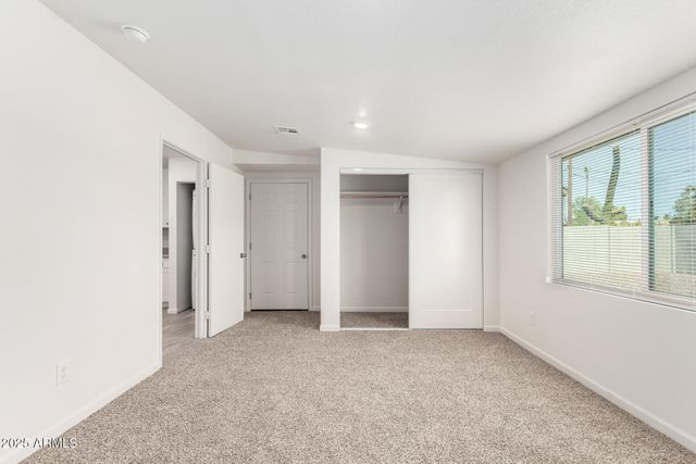 10702 W CHERRY HILLS Drive, Sun City, AZ 85351