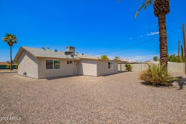 10702 W CHERRY HILLS Drive, Sun City, AZ 85351