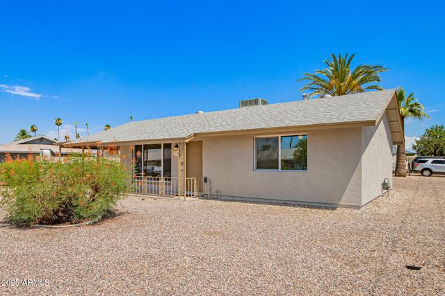 10702 W CHERRY HILLS Drive, Sun City, AZ 85351