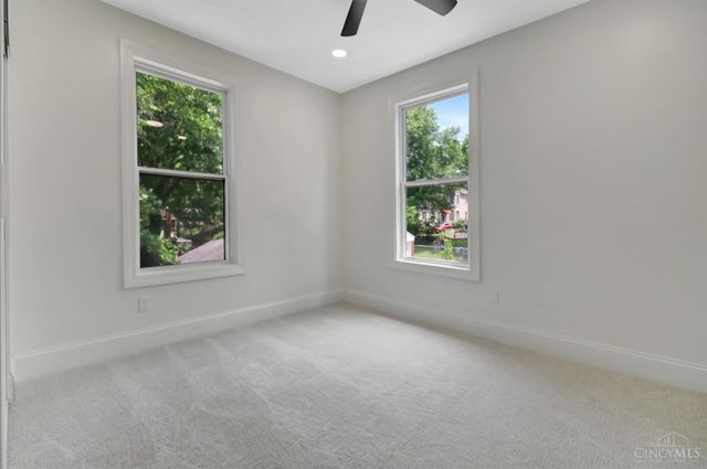 3020 Daytona Avenue, Cincinnati, OH 45211