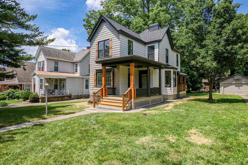 3020 Daytona Avenue, Cincinnati, OH 45211