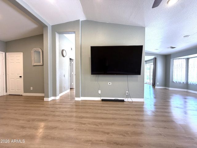 329 W BRISA Drive, Gilbert, AZ 85233