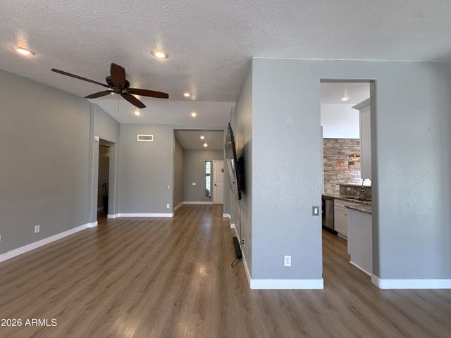329 W BRISA Drive, Gilbert, AZ 85233