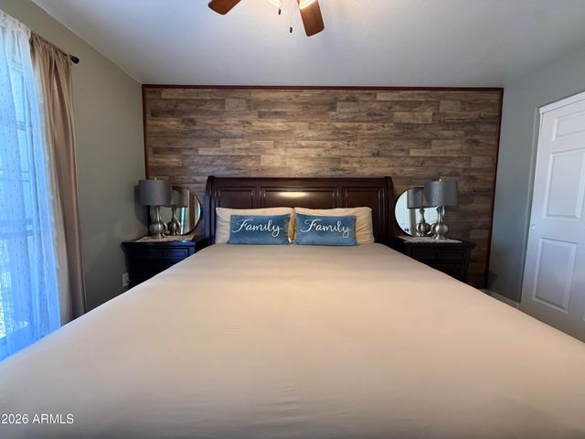 329 W BRISA Drive, Gilbert, AZ 85233