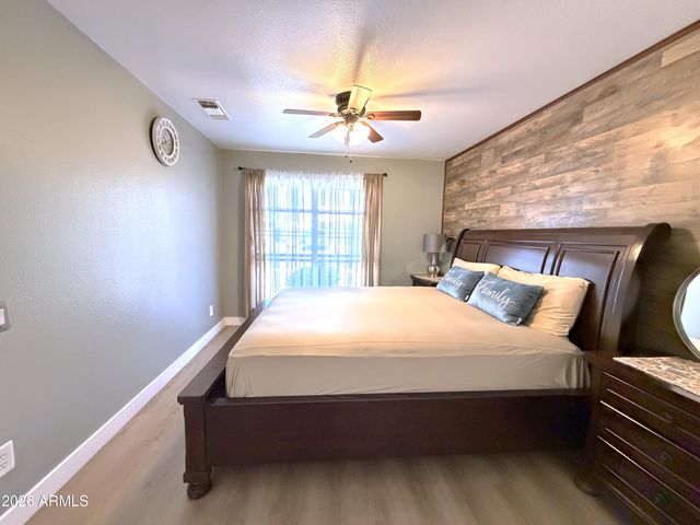 329 W BRISA Drive, Gilbert, AZ 85233