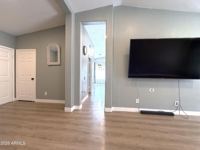 329 W BRISA Drive, Gilbert, AZ 85233