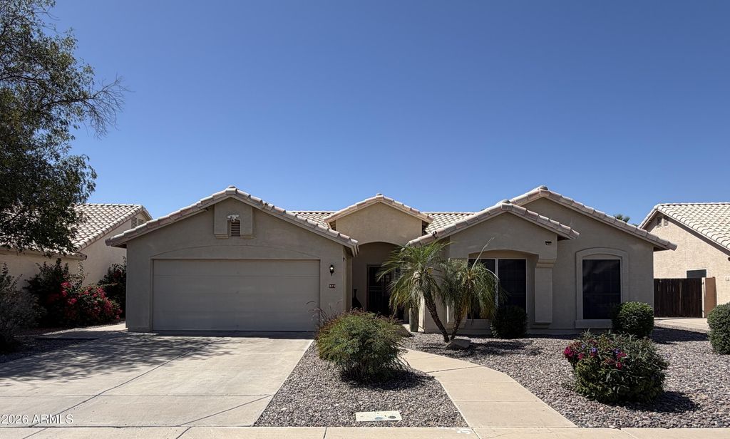 329 W BRISA Drive, Gilbert, AZ 85233 — photo 3