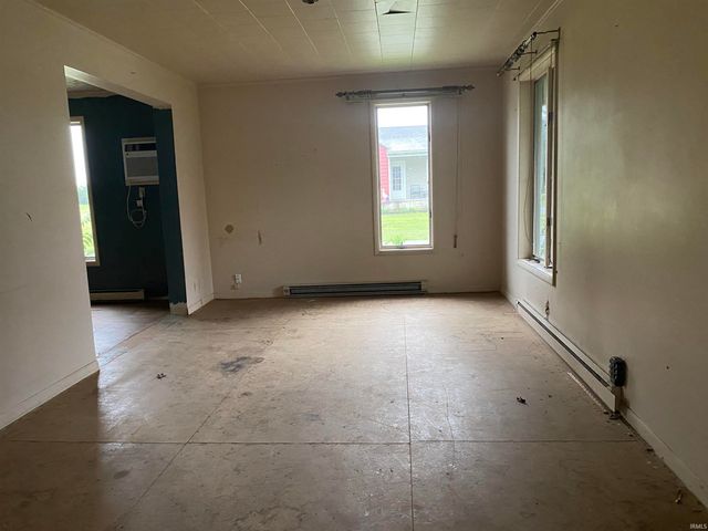 5807 N Sugar Street, Uniondale, IN 46791