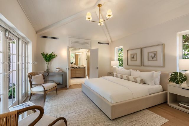 720 Madeira Ave, Coral Gables, FL 33134