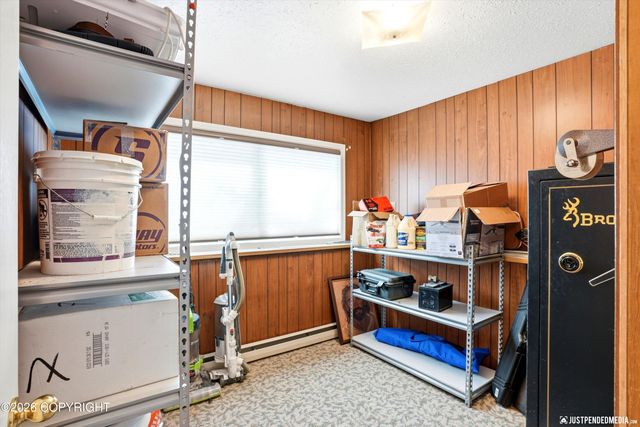 12865 Old Seward Highway, Anchorage, AK 99515