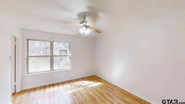 17035 Deer Run Rd, Flint, TX 75762