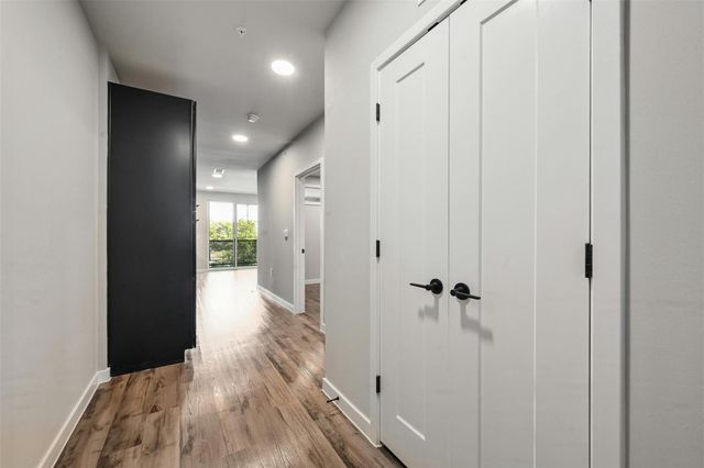 4510 Terry-O LN 305, Austin, TX 78745
