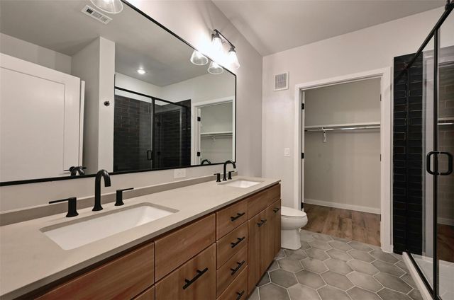4510 Terry-O LN 305, Austin, TX 78745