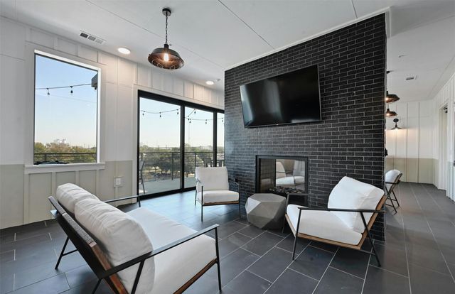 4510 Terry-O LN 305, Austin, TX 78745