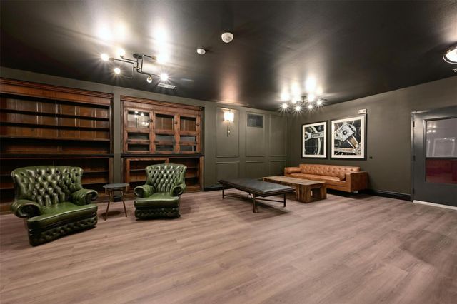 4510 Terry-O LN 305, Austin, TX 78745