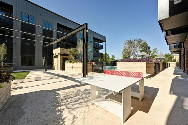 4510 Terry-O LN 305, Austin, TX 78745