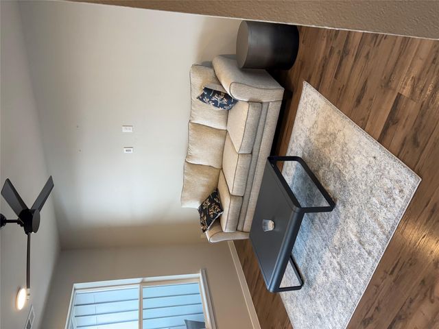 4510 Terry-O LN 305, Austin, TX 78745