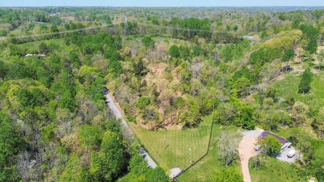 1 Johnson Hollow Road, Thompsons Station, TN 37179