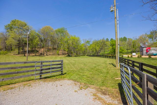 1 Johnson Hollow Road, Thompsons Station, TN 37179