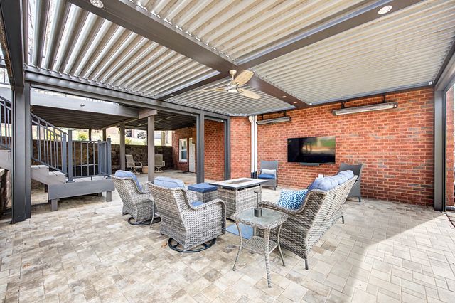 301 Ferris Ct, Franklin, TN 37067