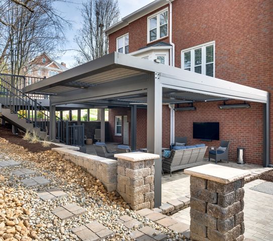 301 Ferris Ct, Franklin, TN 37067