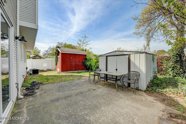 29 Lohsen Avenue, Keansburg, NJ 07734