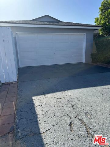 2903 W Carson Street, Torrance, CA 90503