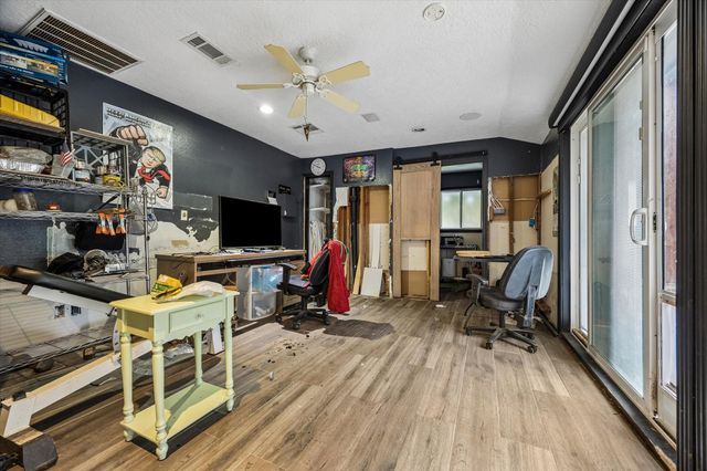 3714 N Braeswood Boulevard, Houston, TX 77025