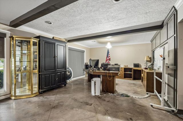 3714 N Braeswood Boulevard, Houston, TX 77025