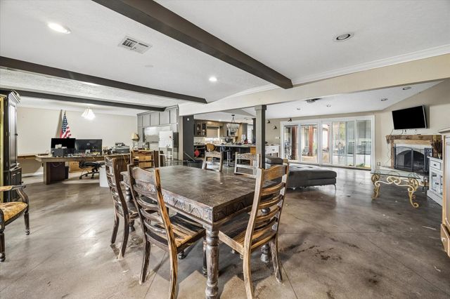 3714 N Braeswood Boulevard, Houston, TX 77025
