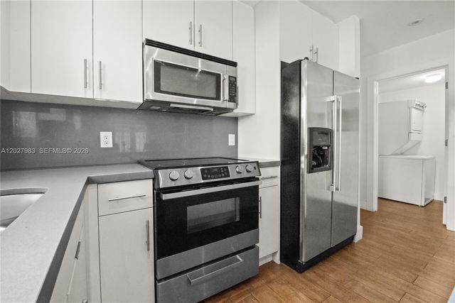 9950 SW 88th St 414-4, Miami, FL 33176