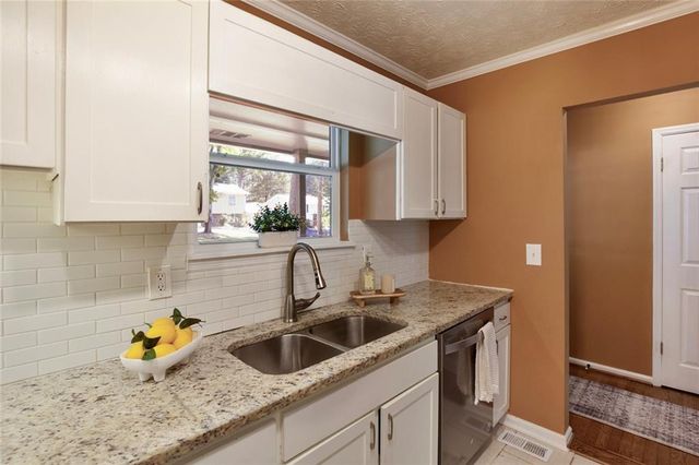 2494 Rhoanoke Drive, Duluth, GA 30096