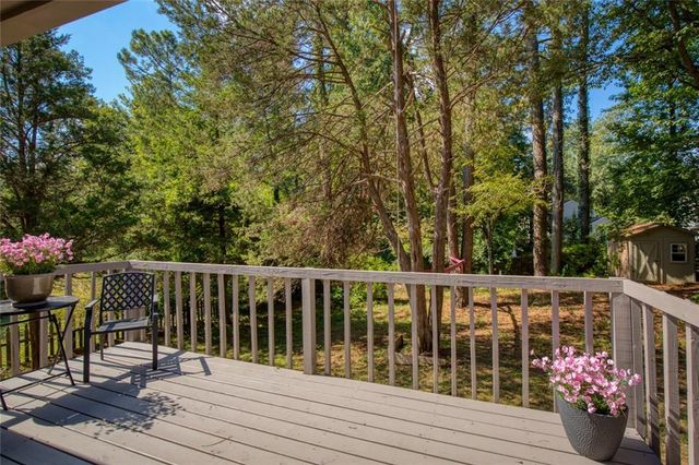 2494 Rhoanoke Drive, Duluth, GA 30096