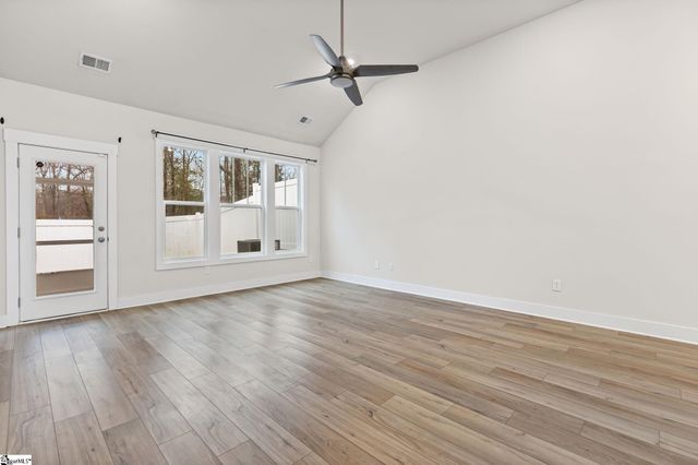 6 Thornfield Drive, Greenville, SC 29605