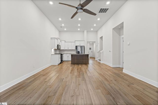 6 Thornfield Drive, Greenville, SC 29605