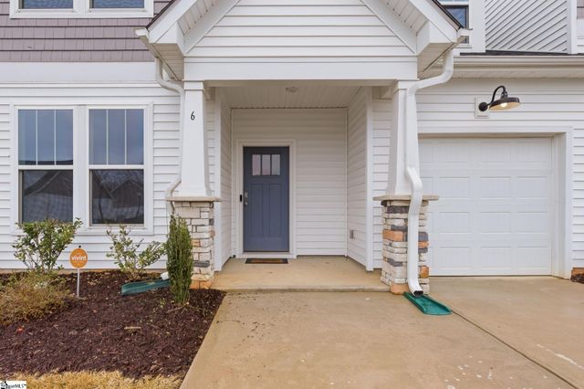 6 Thornfield Drive, Greenville, SC 29605