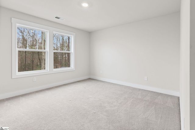 6 Thornfield Drive, Greenville, SC 29605